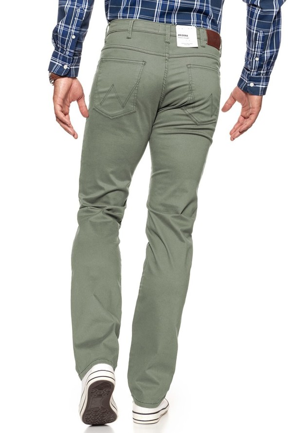 WRANGLER SPODNIE MĘSKIE ARIZONA DUSTY GREEN W12ORW457