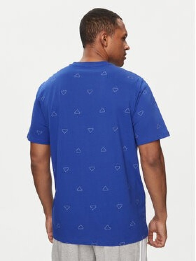 adidas T-Shirt Seasonal Essentials Monogram Graphic IU0284 Niebieski Regular Fit