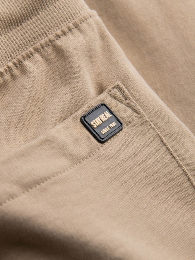 Spodnie męskie dresowe bez ściągacza na nogawce - beżowe V4 P946 - XXL
