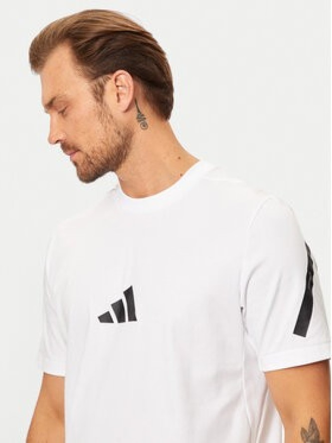 adidas T-Shirt Z.N.E. JE3078 Biały Regular Fit