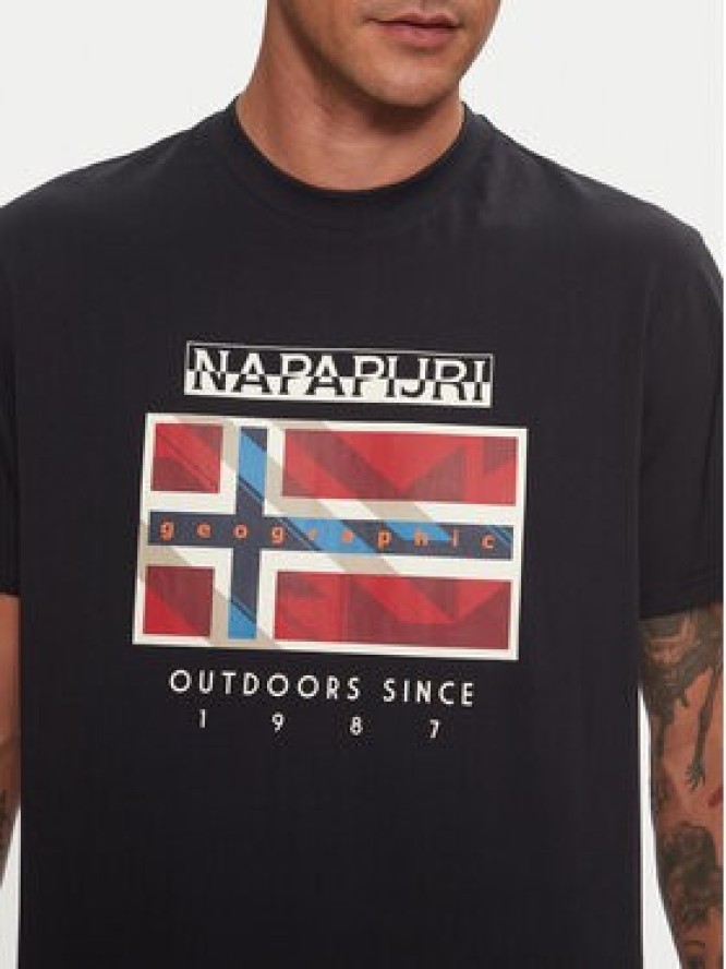 Napapijri T-Shirt S-Dorees NP0A4IBE Czarny Regular Fit