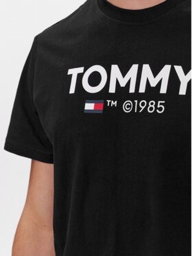 Tommy Jeans T-Shirt Essential DM0DM18264 Czarny Slim Fit