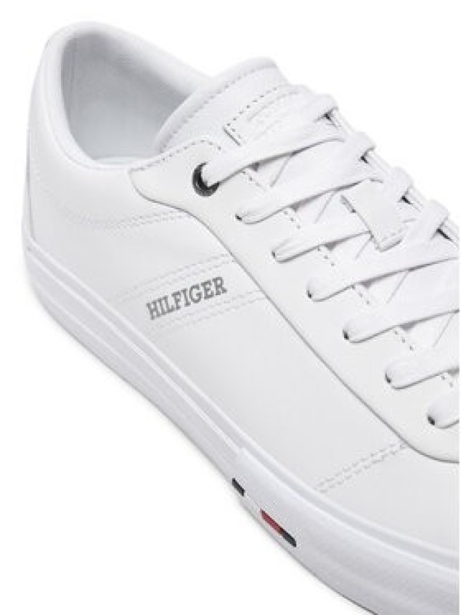 Tommy Hilfiger Sneakersy Vulc FM0FM05201 Biały