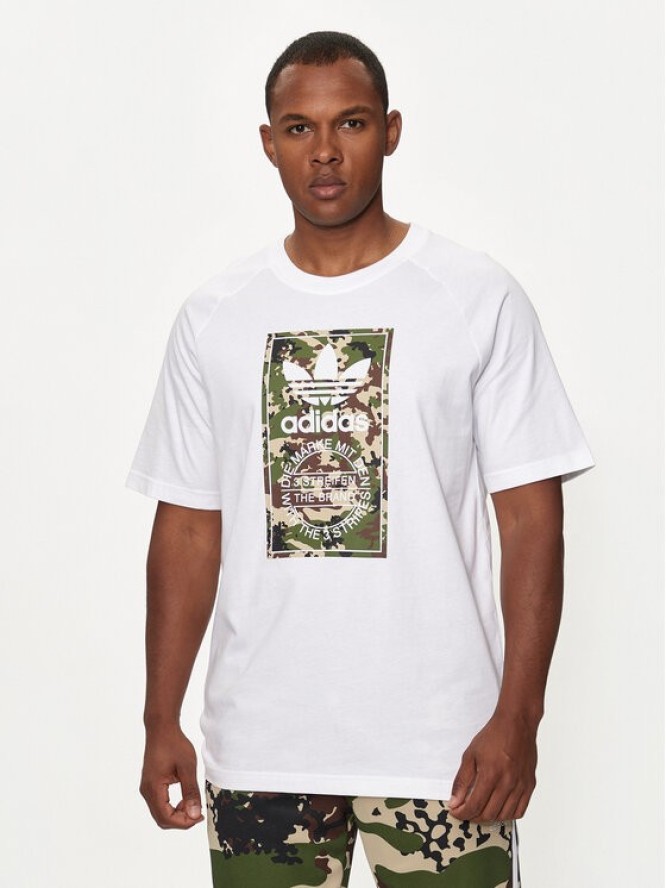 adidas T-Shirt Camo Tongue IS0246 Biały Regular Fit