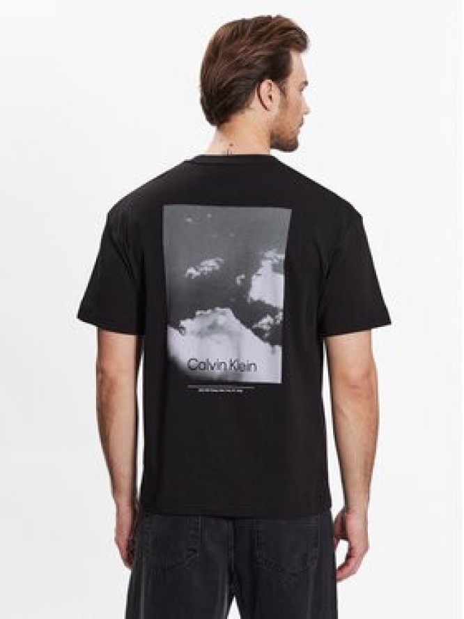 Calvin Klein T-Shirt Cloud Photo Back Print T-Shirt K10K111120 Czarny Regular Fit