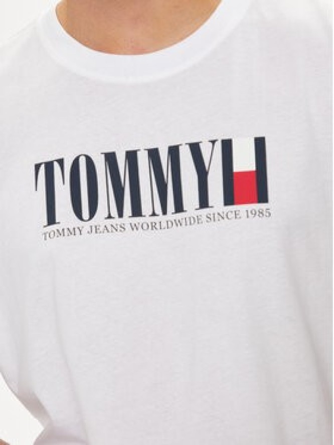 Tommy Jeans T-Shirt DNA Flag DM0DM18533 Biały Regular Fit