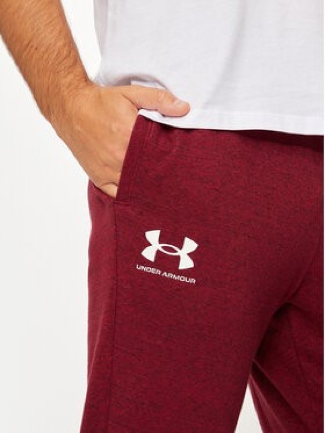 Under Armour Spodnie dresowe Ua Rival Terry Jogger 1380843 Czerwony Fitted Fit