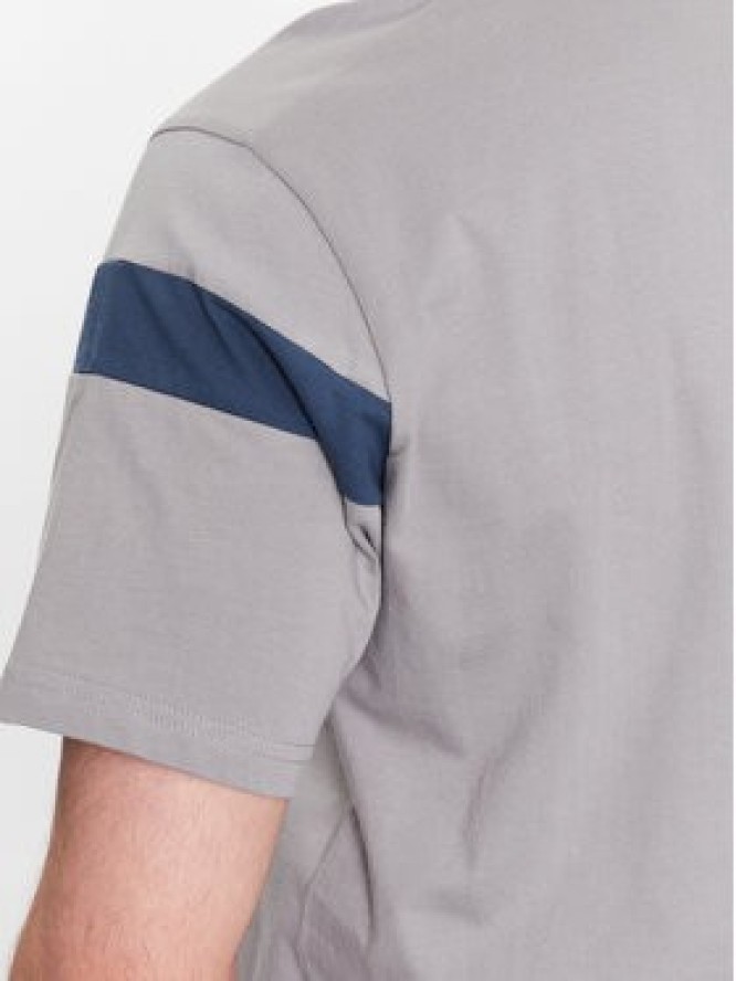 Ellesse T-Shirt Caserio SHR17433 Szary Regular Fit
