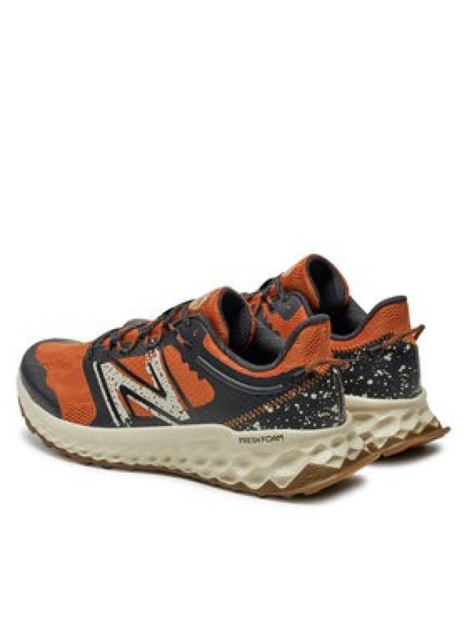 New Balance Buty do biegania Fresh Foam Garoé MTGAROI1 Pomarańczowy