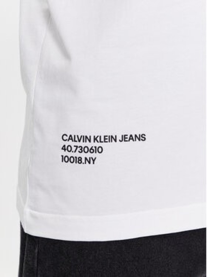 Calvin Klein Jeans T-Shirt Text J30J325065 Biały Regular Fit