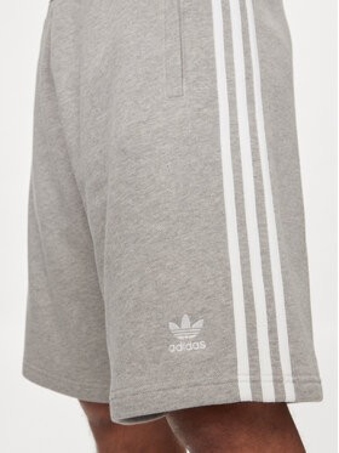 adidas Szorty sportowe adicolor 3-Stripes IU2340 Szary Regular Fit