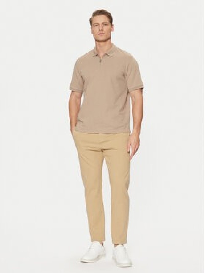 HUGO Chinosy 50533851 Beżowy Slim Fit