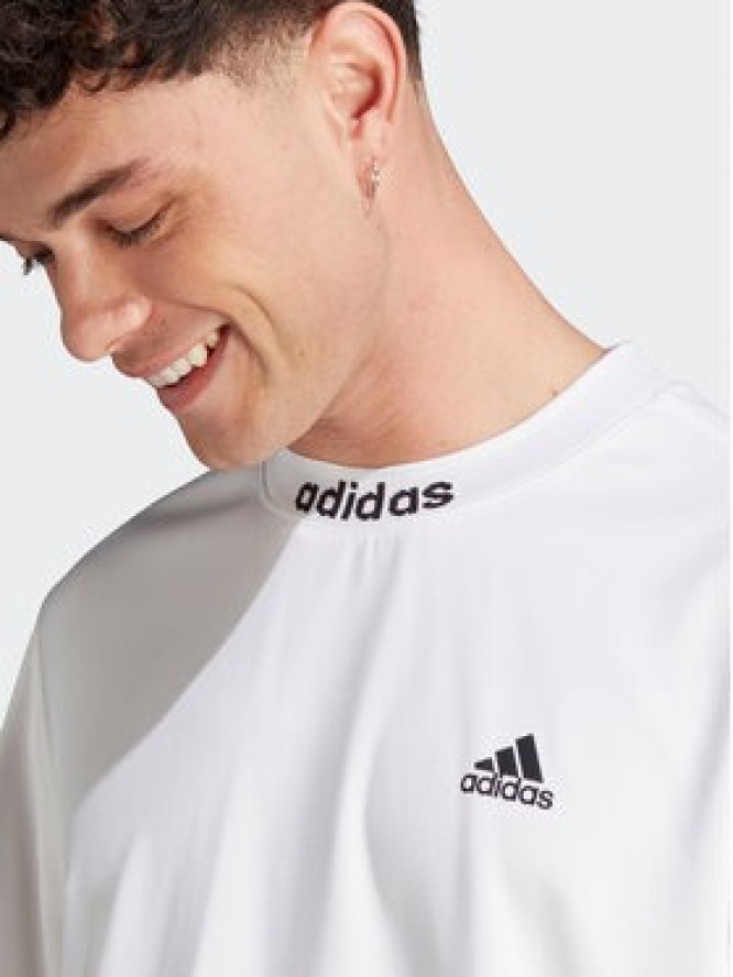 adidas T-Shirt HY1285 Biały Loose Fit