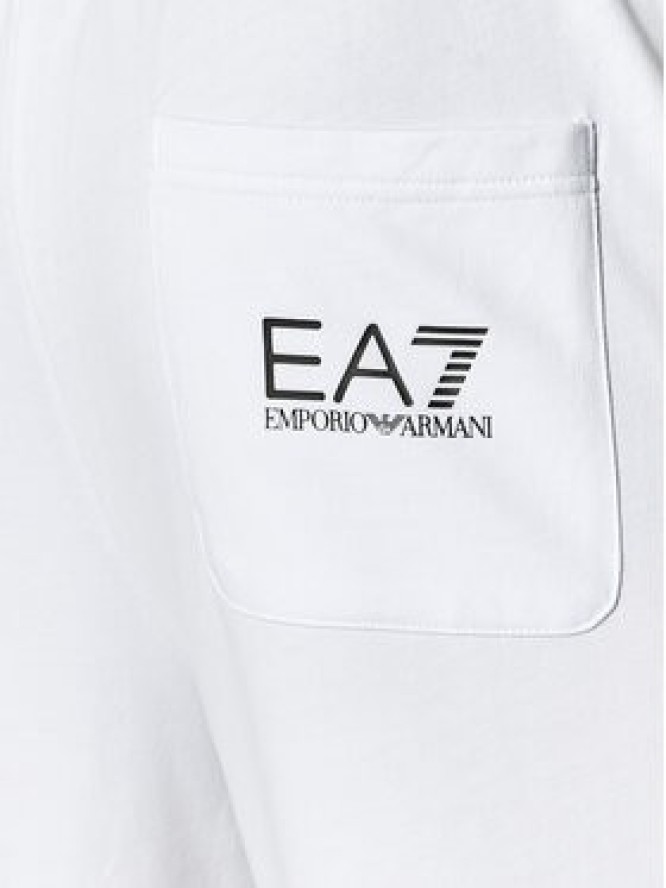 EA7 Emporio Armani Spodnie dresowe 8NPPC3 PJ05Z 1101 Biały Slim Fit