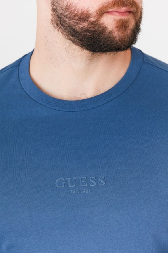 GUESS Niebieski t-shirt męski z aplikacją z logo