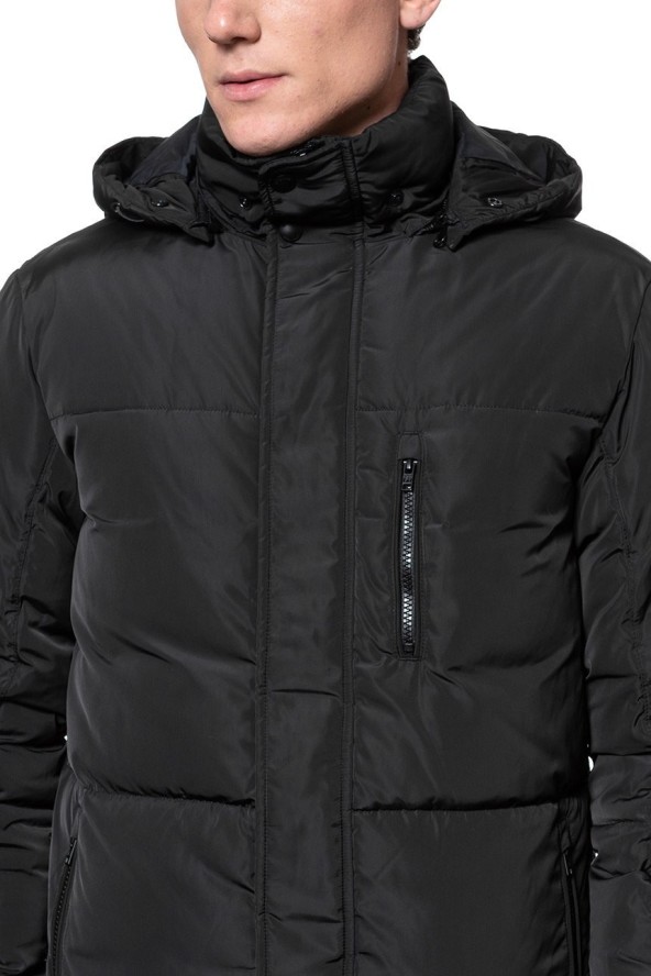 WRANGLER PROTECTOR JACKET MĘSKA KURTKA ZIMOWA Z KAPTUREM BLACK W4A2W3100