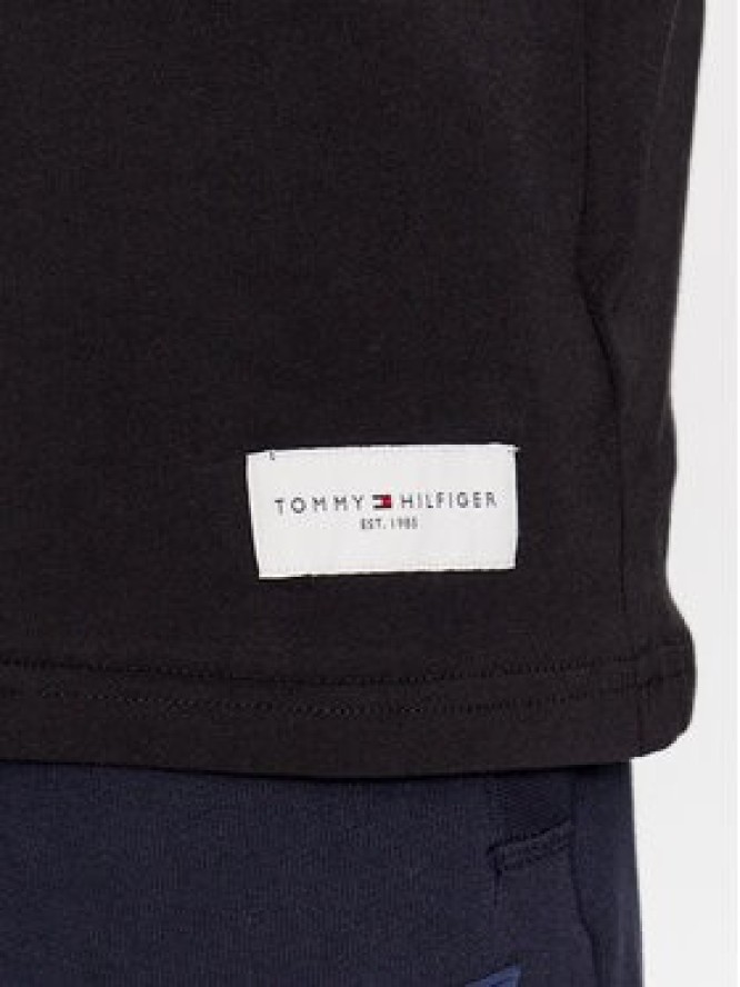 Tommy Hilfiger T-Shirt Logo UM0UM03005 Czarny Regular Fit