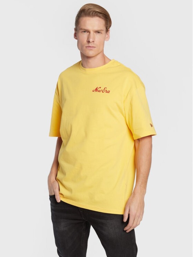 New Era T-Shirt Food Graphic 60284764 Żółty Oversize