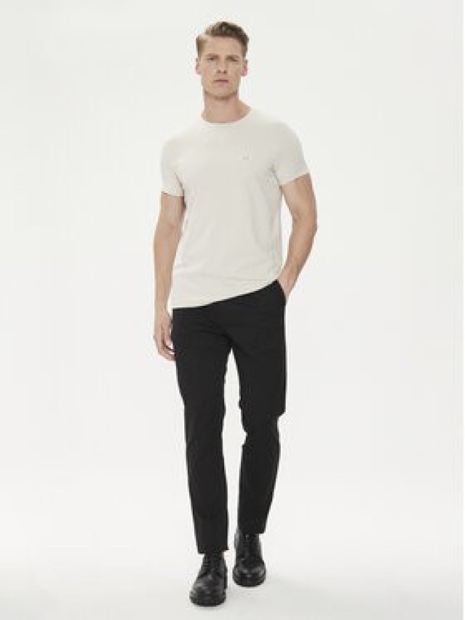 Calvin Klein T-Shirt K10K112724 Beżowy Slim Fit