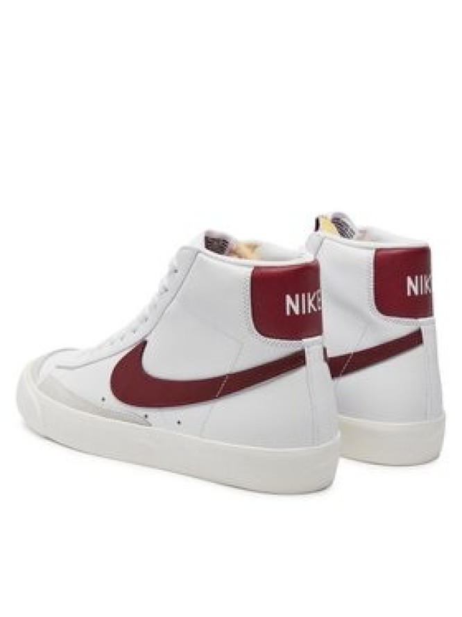 Nike Sneakersy Blazer Mid '77 VNTG BQ6806 111 Biały