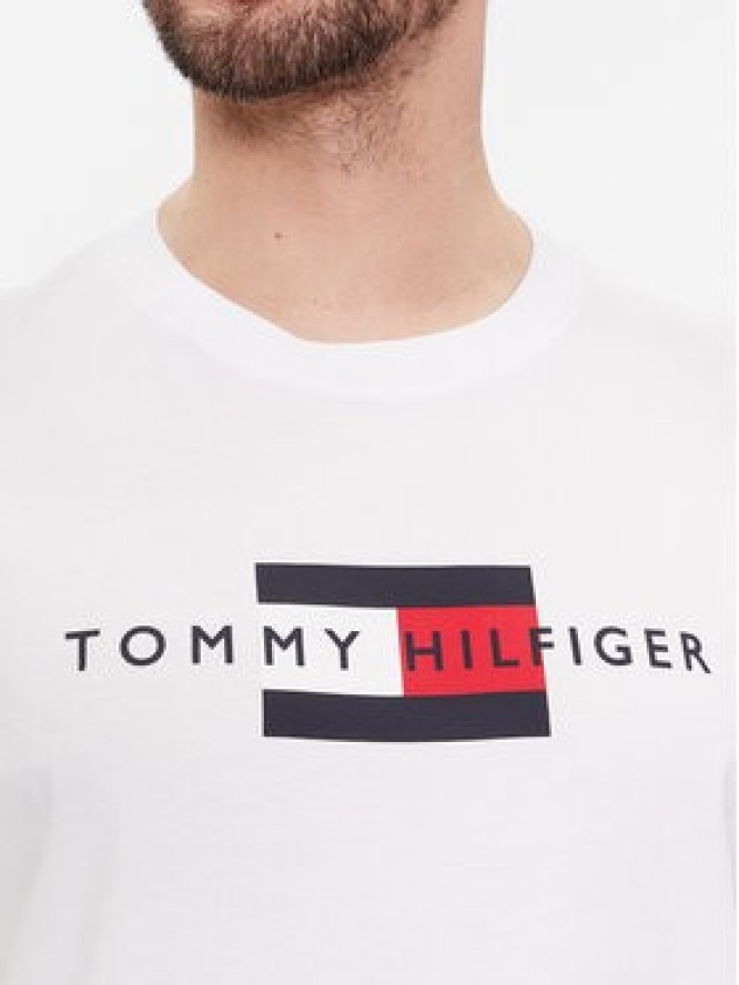 Tommy Hilfiger T-Shirt Flag Tee MW0MW37859 Biały Regular Fit