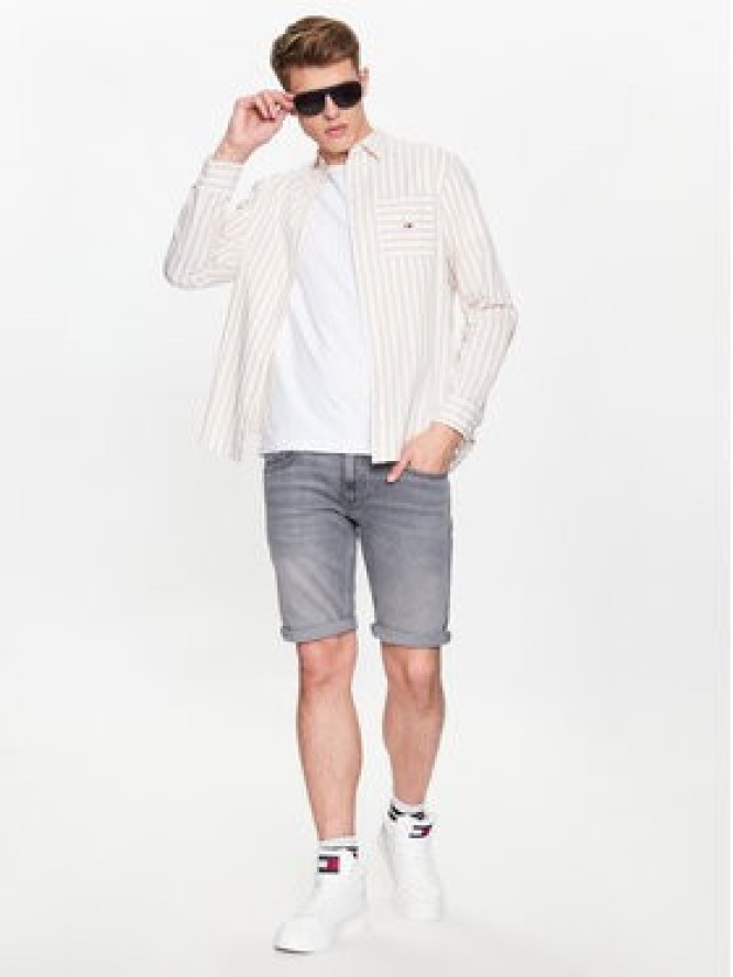 Tommy Jeans Szorty jeansowe Ronnie DM0DM16349 Szary Relaxed Fit