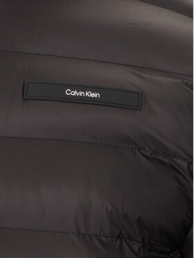 Calvin Klein Kurtka puchowa K10K113908 Czarny Regular Fit