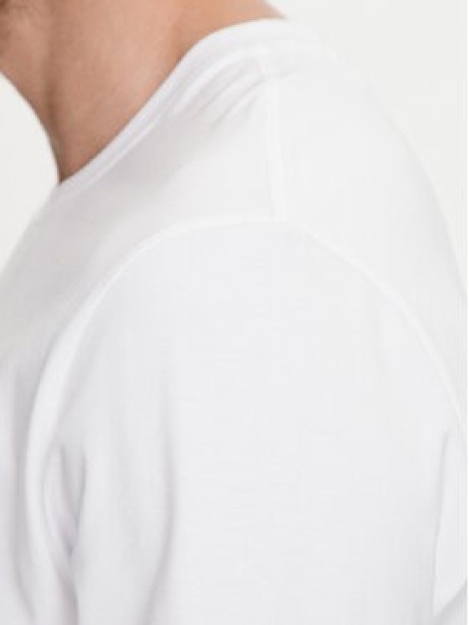 Guess T-Shirt M4YI29 J1314 Biały Slim Fit