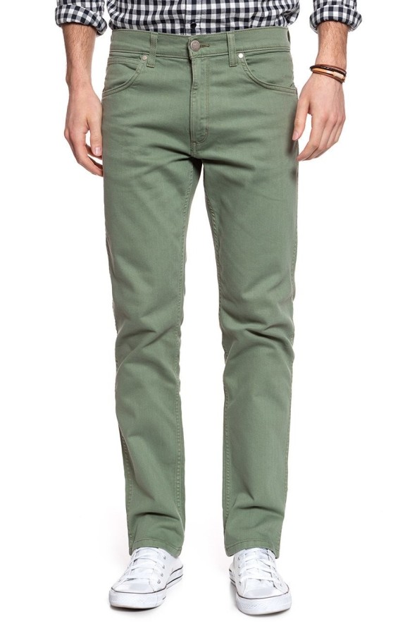 WRANGLER SPODNIE MĘSKIE GREENSBORO GREEN SAGE W15QSB22J