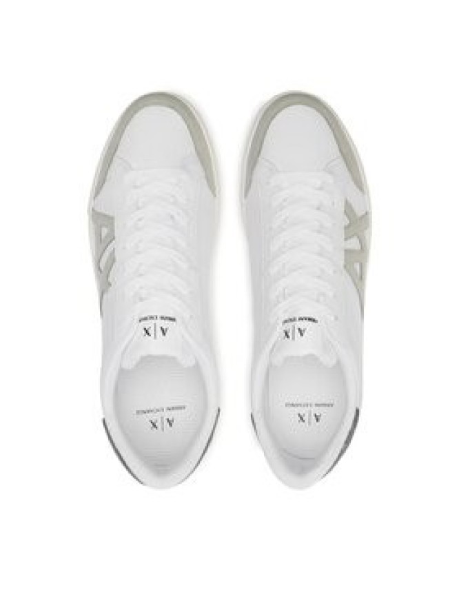 Armani Exchange Sneakersy XUX176 XV760 K609 Biały