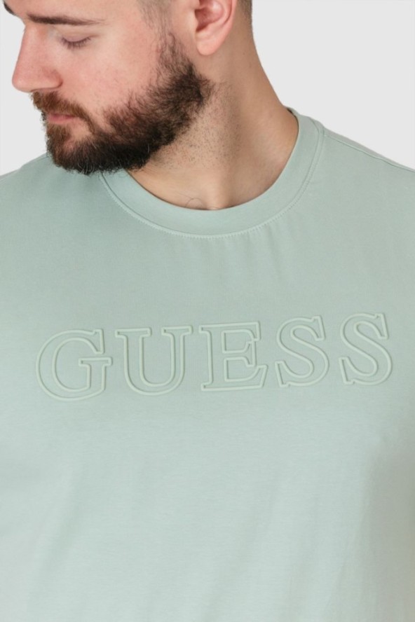 GUESS Pistacjowy t-shirt męski z wytłaczanym logo