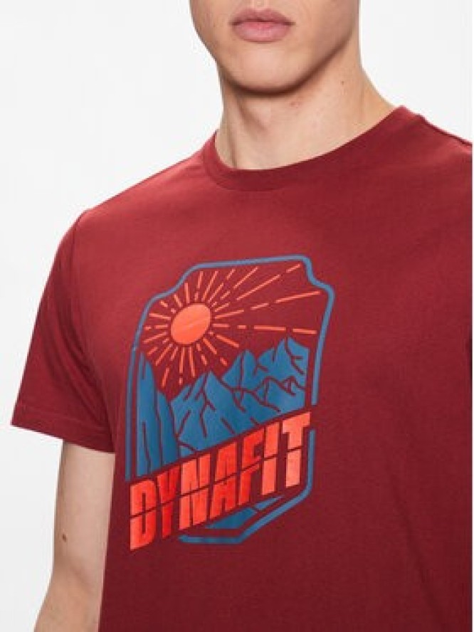 Dynafit T-Shirt Graphic 08-70998 Bordowy Regular Fit