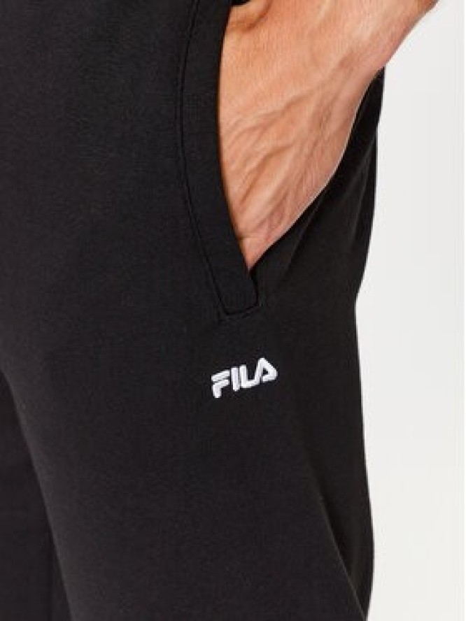 Fila Spodnie dresowe FAM0342 Czarny Regular Fit