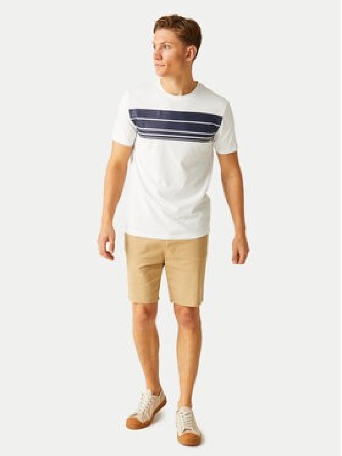 Regatta Szorty materiałowe Sabden RMJ304 Beżowy Slim Fit