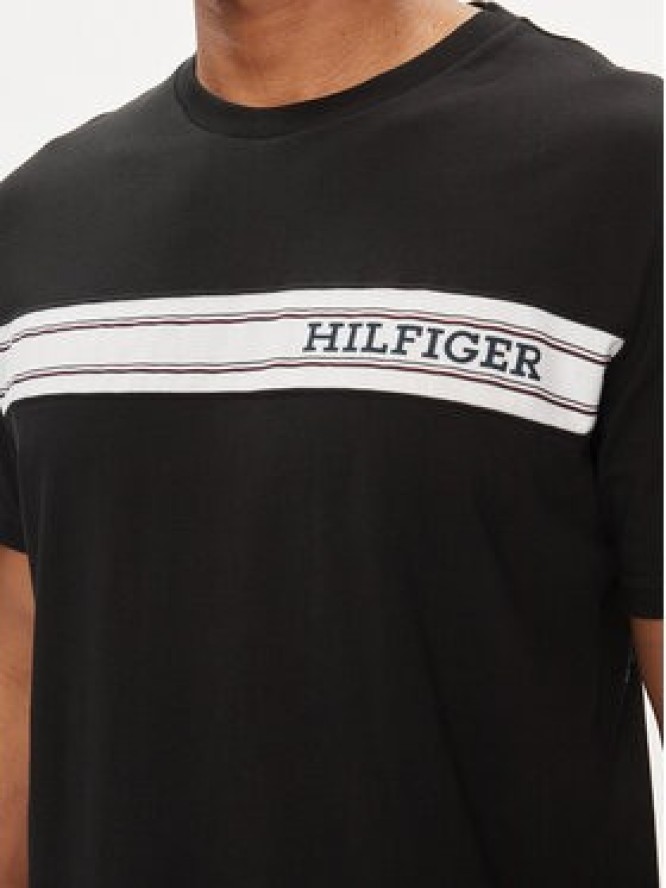 Tommy Hilfiger T-Shirt UM0UM03196 Czarny Regular Fit