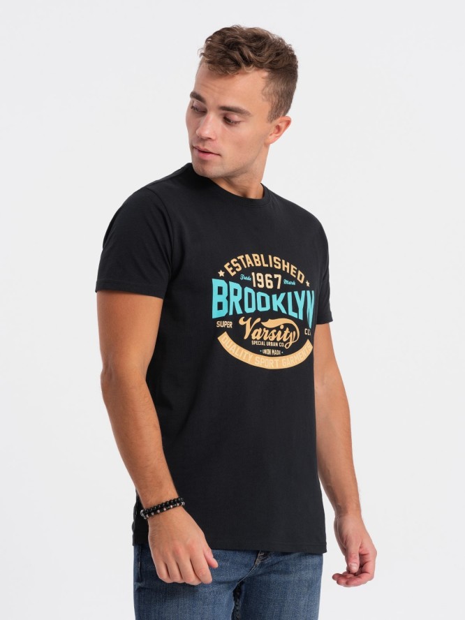 T-shirt męski bawełniany z nadrukiem collegowym - czarna V1 OM-TSPT-0163 - XXL