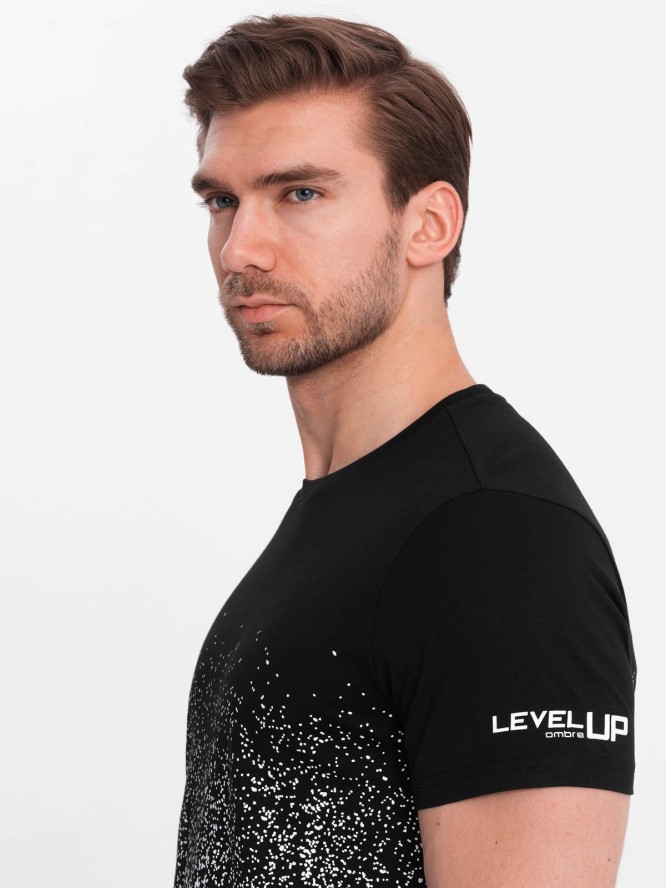 Męski t-shirt bawełniany z gradientowym nadrukiem - czarny V2 OM-TSPT-22SS-001 - XL