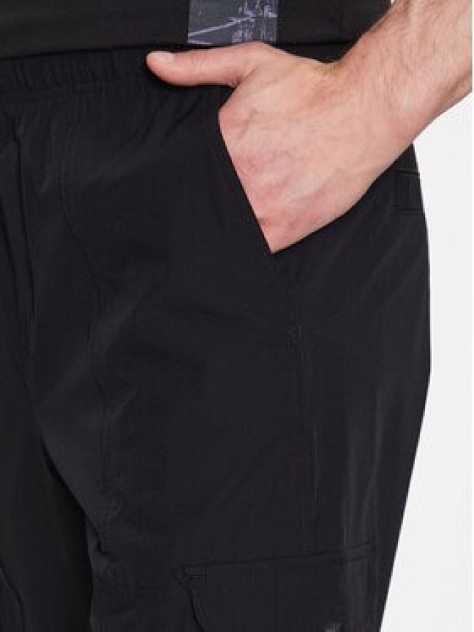 Calvin Klein Jeans Spodnie dresowe J30J323498 Czarny Regular Fit