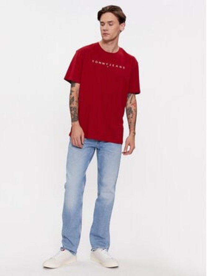 Tommy Jeans T-Shirt Linear Logo DM0DM17993 Czerwony Regular Fit