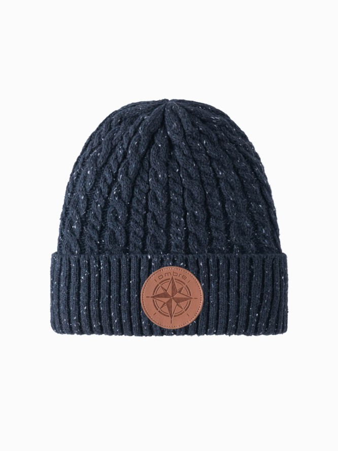 Czapka męska beanie z okrągłą tłoczoną naszywką – granatowa V2 OM-ACWH-0121 - uniwersalny