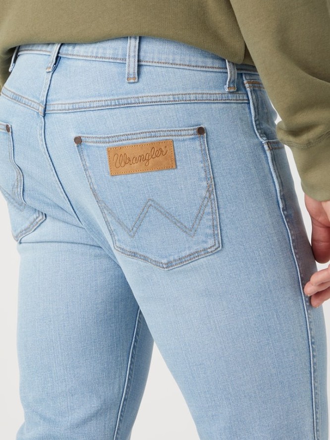 Wrangler Dżinsy "Greensboro Blue Waves" - Regular fit - w kolorze błękitnym rozmiar: W34/L30