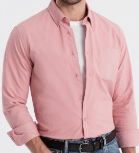 Męska koszula bawełniana REGULAR FIT z kieszenią - różowa V3 OM-SHOS-0153 - XXL