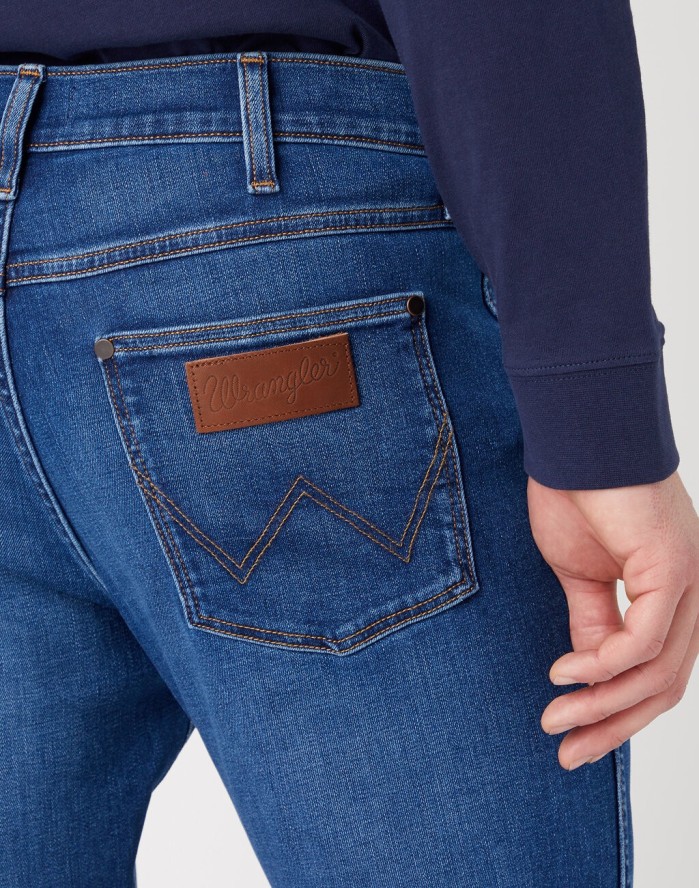 WRANGLER LARSTON MĘSKIE SPODNIE JEANSOWE ORION W18SLD348