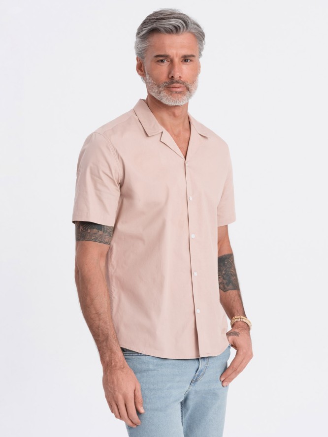 Męska koszula z krótkim rękawem i kubańskim kołnierzem - jasnobrązowa V6 OM-SHSS-0168 - XXL