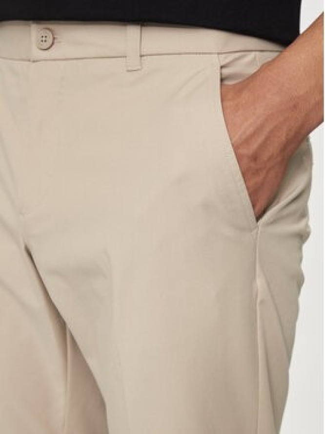 Guess Spodnie materiałowe M4YB01 WG9Z2 Beżowy Slim Fit