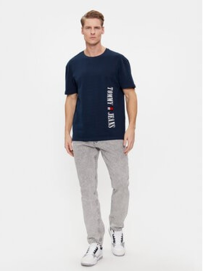 Tommy Jeans T-Shirt Archive DM0DM18295 Granatowy Regular Fit