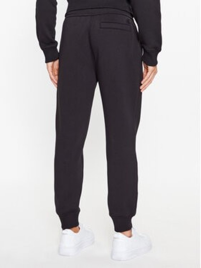 Calvin Klein Jeans Spodnie dresowe J30J324053 Czarny Regular Fit
