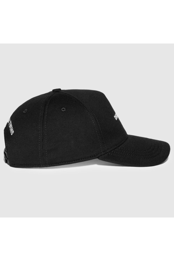 DSQUARED2 Czarna czapka z daszkiem z wprasowanym logo