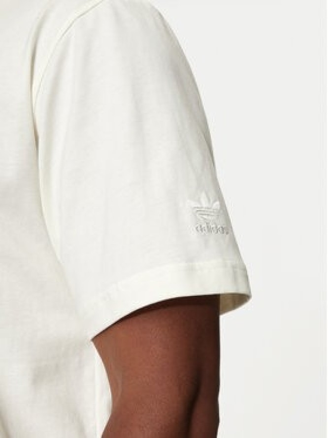adidas T-Shirt IS2911 Biały Regular Fit