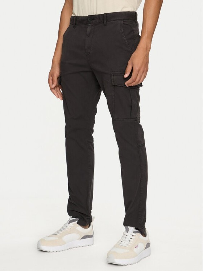 Tommy Jeans Spodnie materiałowe Austin DM0DM19489 Czarny Regular Fit